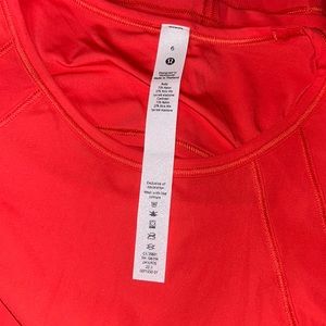 Lululemon tank top